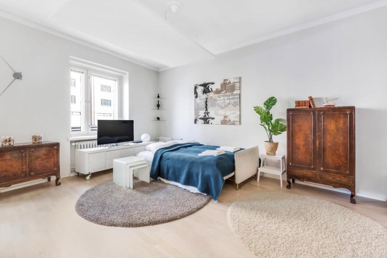 Wehost Spacious Studio Near Metro Kallio Helsingfors Exteriör bild